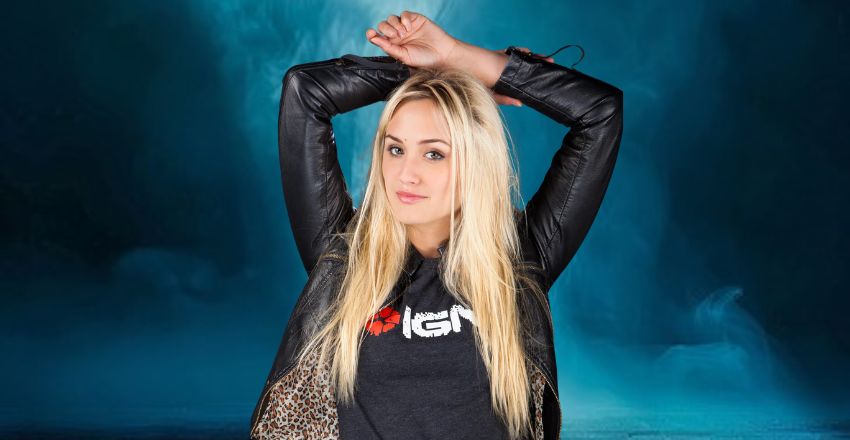 Portrait of presenter and gamer Naomi Kyle